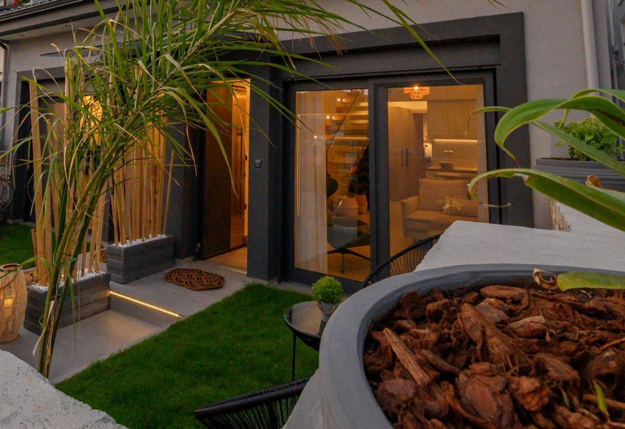 Versa Villas เปรเวซา ภายนอก รูปภาพ