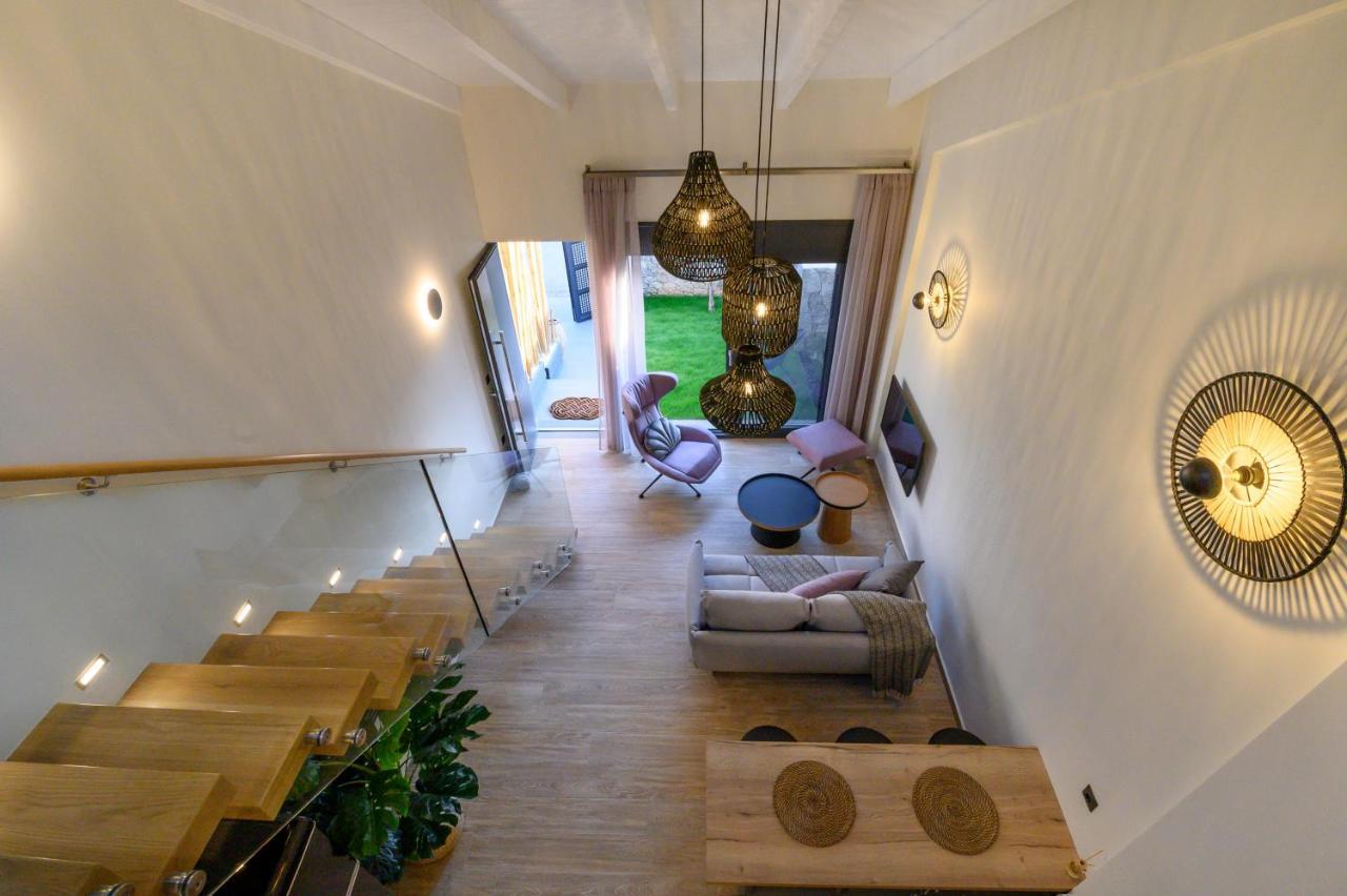 Versa Villas เปรเวซา ภายนอก รูปภาพ